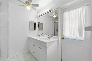 940 10th St SE, Naples, FL 34117 - Photo 19