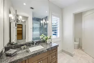 605 Galleon Dr, Naples, FL 34102 - Photo 35