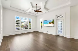 605 Galleon Dr, Naples, FL 34102 - Photo 21