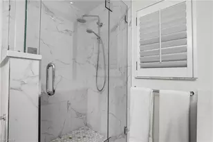 853 Tanbark Dr, Naples, FL 34108 - Photo 23