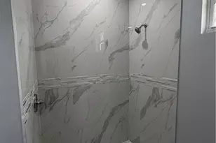 2232 Kean Ct, Naples, FL 34117 - Photo 9