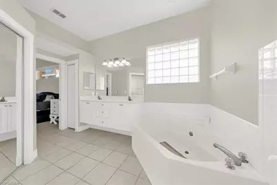 28327 Hidden Lake Dr, Bonita Springs, FL 34134 - Photo 19