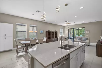 1310 Manado Dr, Naples, FL 34113 - Photo 11