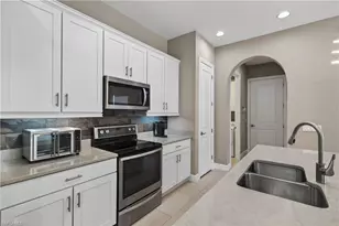 1310 Manado Dr, Naples, FL 34113 - Photo 13