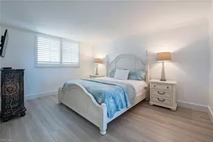 9375 Gulf Shore Dr, Naples, FL 34108 - Photo 21