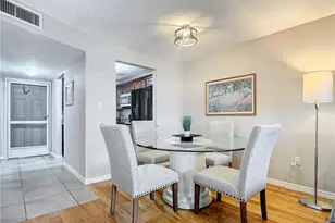 175 Turtle Lake Ct, Naples, FL 34105 - Photo 9