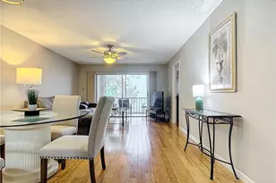 175 Turtle Lake Ct, Naples, FL 34105 - Photo 11