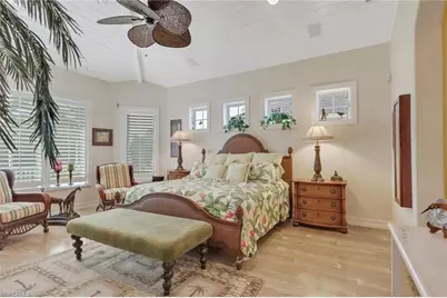 1510 Chesapeake Ave, Naples, FL 34102 - Photo 13