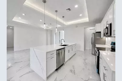 4113 19th St SW, Lehigh Acres, FL 33976 - Photo 3