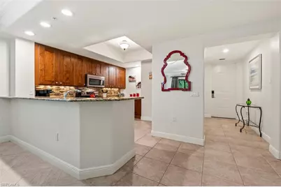 1035 Sandpiper St #F-104, Naples, FL 34102 - Photo 5