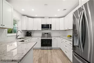 8324 Lagoon Rd, Fort Myers Beach, FL 33931 - Photo 5