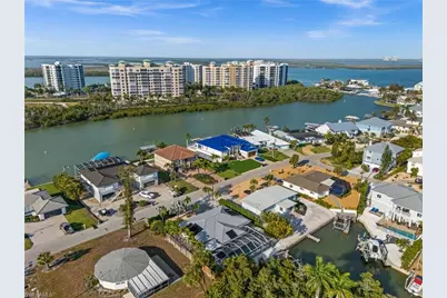 8324 Lagoon Rd, Fort Myers Beach, FL 33931 - Photo 37