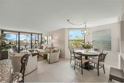10562 Gulf Shore Dr #202, Naples, FL 34108 - Photo 9