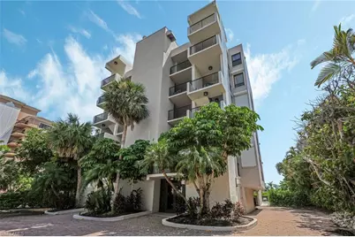 10562 Gulf Shore Dr #202, Naples, FL 34108 - Photo 17