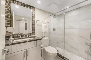 10562 Gulf Shore Dr, Naples, FL 34108 - Photo 5