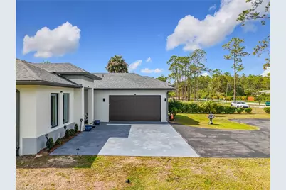 4160 10th Ave NE, Naples, FL 34120 - Photo 9