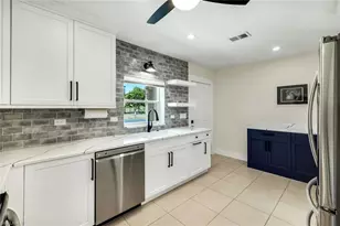 26896 Spanish Gardens Dr, Bonita Springs, FL 34135 - Photo 3