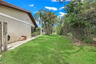 26896 Spanish Gardens Dr, Bonita Springs, FL 34135 - Photo 29