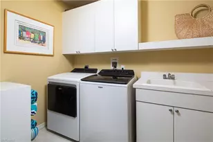 410 Flagship Dr, Naples, FL 34108 - Photo 15