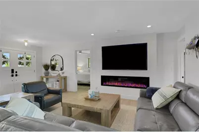 27129 Holly Ln, Bonita Springs, FL 34135 - Photo 9