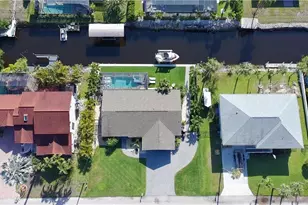 27129 Holly Ln, Bonita Springs, FL 34135 - Photo 47