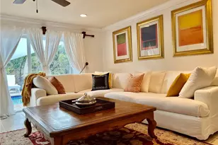 283 Cypress Way W, Naples, FL 34110 - Photo 3