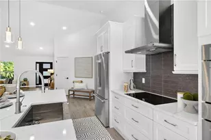 1200 Cypress Woods Dr, Naples, FL 34103 - Photo 7