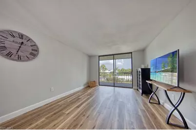 1324 Pasadena Ave S #204, South Pasadena, FL 33707 - Photo 21