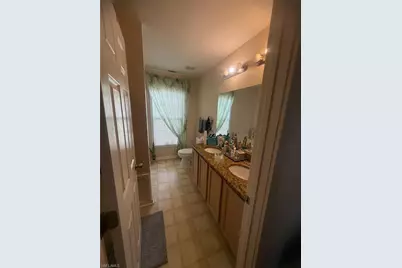 199 Leawood Cir, Naples, FL 34104 - Photo 15