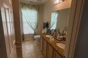 199 Leawood Cir, Naples, FL 34104 - Photo 15