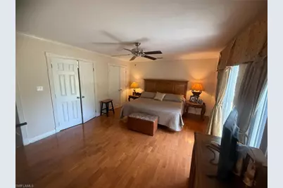 199 Leawood Cir, Naples, FL 34104 - Photo 19