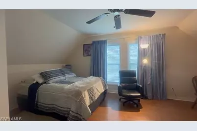 199 Leawood Cir, Naples, FL 34104 - Photo 17