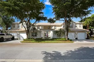 9030 Las Maderas Dr, Bonita Springs, FL 34135 - Photo 5