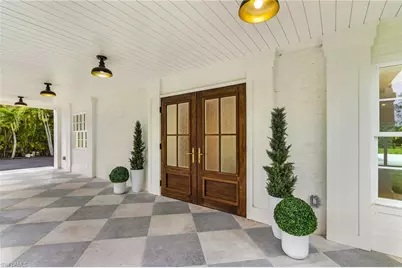 6155 Standing Oaks Ln, Naples, FL 34119 - Photo 7