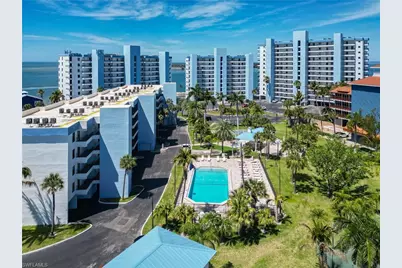 15031 Punta Rassa Rd #403, Fort Myers, FL 33908 - Photo 9