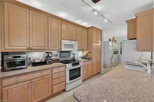 9560 Village View Blvd, Bonita Springs, FL 34135 - Photo 7