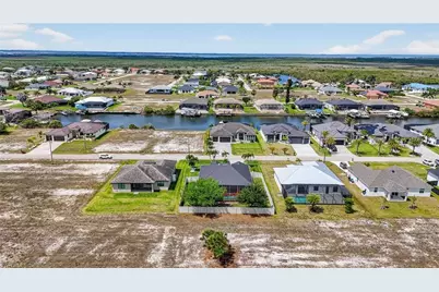 1223 NW 40th Pl, Cape Coral, FL 33993 - Photo 47