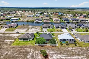 1223 NW 40th Pl, Cape Coral, FL 33993 - Photo 47