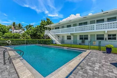 546 4th Ave S #7, Naples, FL 34102 - Photo 13