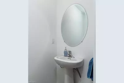 14267 Oviedo Pl, Fort Myers, FL 33905 - Photo 9