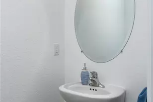 14267 Oviedo Pl, Fort Myers, FL 33905 - Photo 9