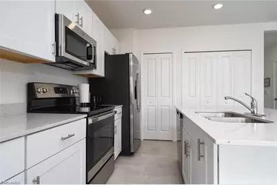 14267 Oviedo Pl, Fort Myers, FL 33905 - Photo 7