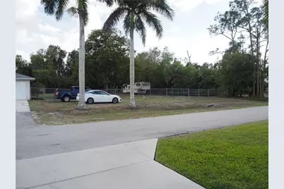 10350 Jef Nik Ln, Bonita Springs, FL 34135 - Photo 3