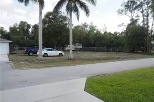 10350 Jef Nik Ln, Bonita Springs, FL 34135 - Photo 3