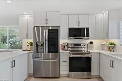 1686 Blue Point Ave #B5, Naples, FL 34102 - Photo 13