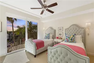 700 La Peninsula Blvd, Naples, FL 34113 - Photo 25