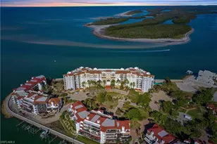 700 La Peninsula Blvd, Naples, FL 34113 - Photo 43