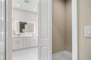 2813 19th St SW, Lehigh Acres, FL 33976 - Photo 17