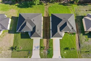 2813 19th St SW, Lehigh Acres, FL 33976 - Photo 3