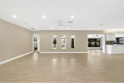 3461 Lakeview Dr, Naples, FL 34112 - Photo 9